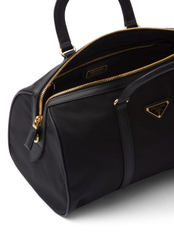 23861660_53865699_1000.jpg Prada medium Re-Edition 1978 tote bag