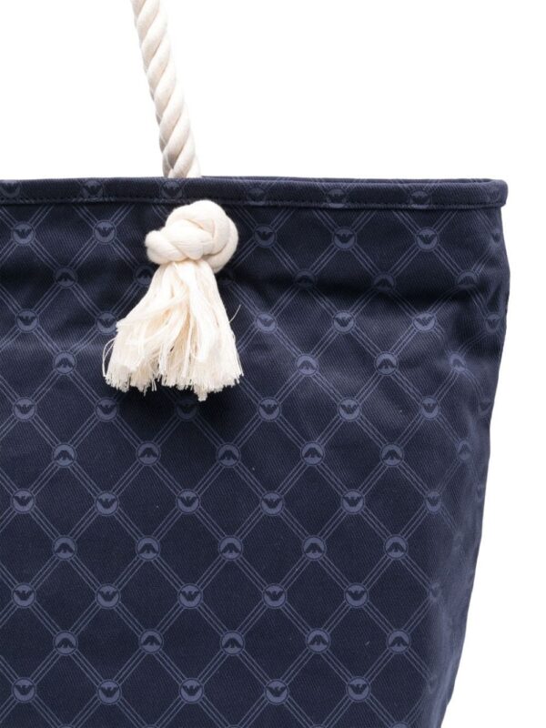 23918553_54068622_1000.jpg Emporio Armani monogram-pattern cotton beach bag