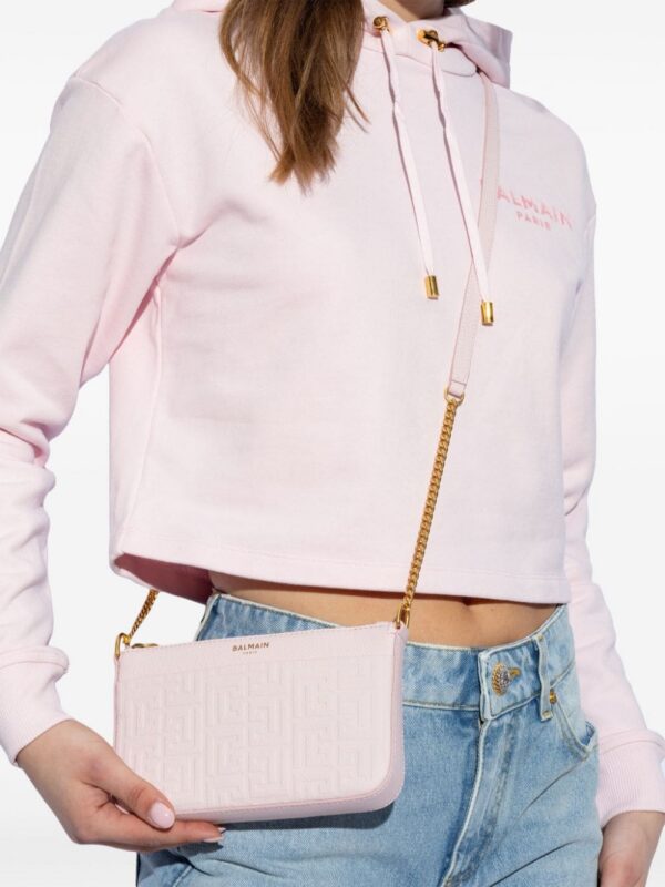 23968536_54028462_1000.jpg Balmain logo-embossed clutch