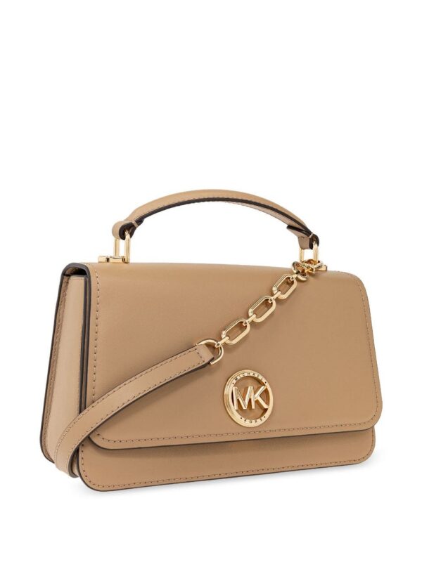 23988721_54092672_1000.jpg Michael Michael Kors logo-plaque leather tote bag