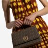 23988746_54093326_1000.jpg Michael Michael Kors monogram logo-plaque tote bag