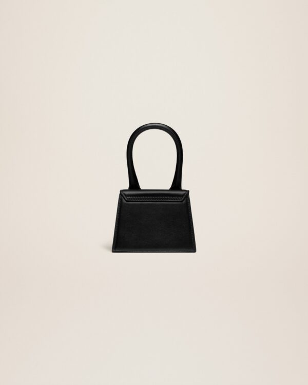 23E213BA001-3000-990_12.jpg Jacquemus Le Chiquito Signature leather mini handbag.