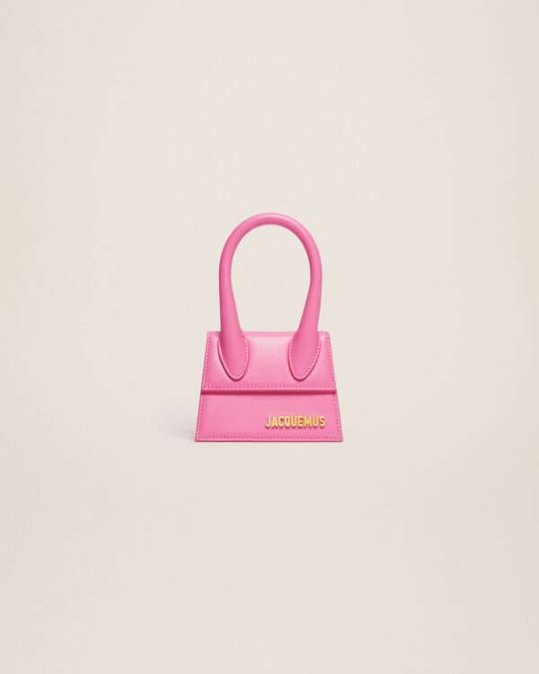 23E213BA001-3060-430_1_main.jpg Jacquemus Le Chiquito Signature mini handbag.