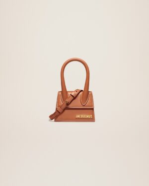 23E213BA001-3072-810_1_main.jpg Jacquemus Le Chiquito Signature mini handbag.