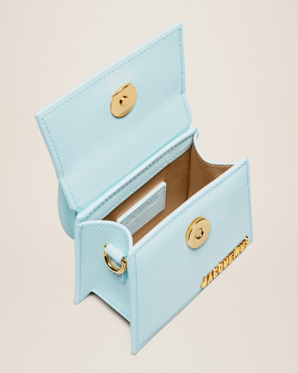 23E213BA001-3088-310_14.jpg Jacquemus Le Chiquito Signature mini handbag.