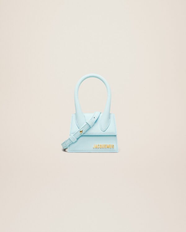 23E213BA001-3088-310_1_main.jpg Jacquemus Le Chiquito Signature mini handbag.