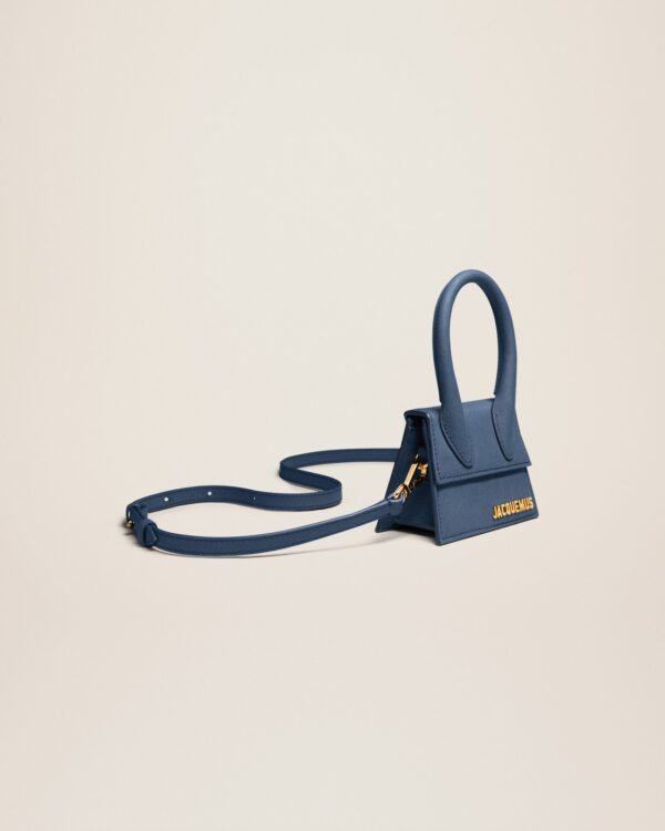 23E213BA001-3088-390_11.jpg Jacquemus Le Chiquito Signature mini handbag.