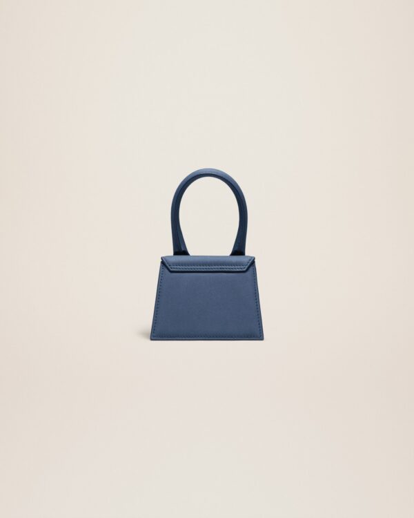 23E213BA001-3088-390_12.jpg Jacquemus Le Chiquito Signature mini handbag.