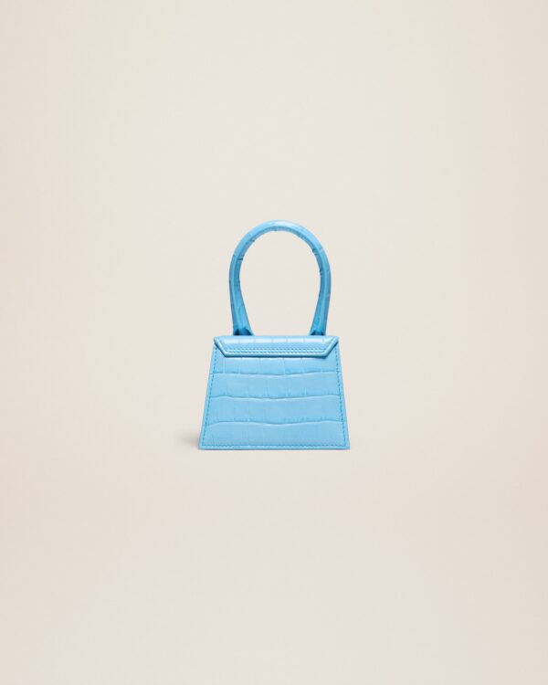 23E213BA001-3101-336_12.jpg Jacquemus Le Chiquito Signature leather mini handbag.