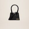23E213BA002-3000-990_1_main.jpg Jacquemus Le Chiquito moyen Leather handbag.