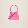 23E213BA002-3060-430_1_main.jpg Jacquemus Le Chiquito moyen Signature handbag.
