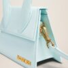 Jacquemus Le Chiquito moyen  Signature handbag.