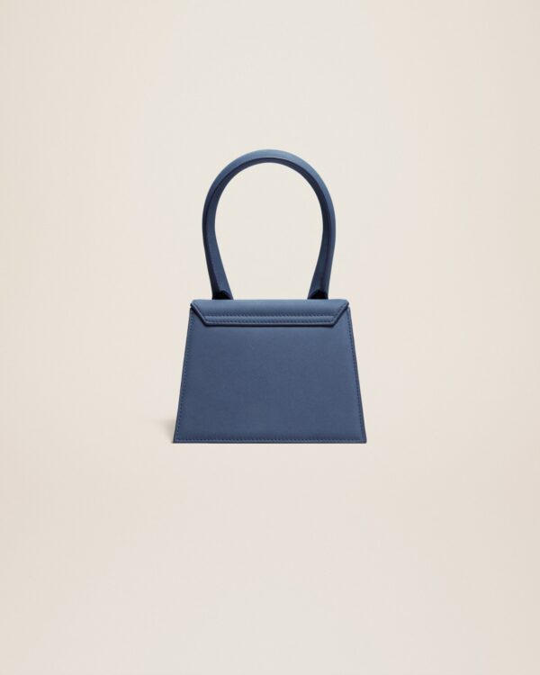 Jacquemus  Le Chiquito moyen  Signature handbag
