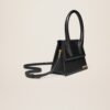 23E213BA003-3000-990_11.jpg Jacquemus Le grand Chiquito Large leather handbag.