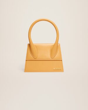 23E213BA003-3060-290_1.jpg Jacquemus Le grand Chiquito Large signature handbag.