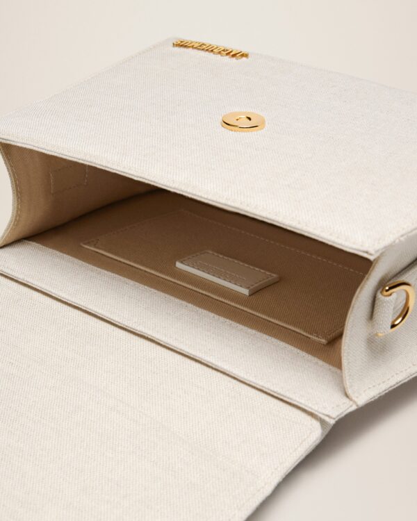 23E213BA003-3071-140_14.jpg Jacquemus Le grand Chiquito Large signature handbag.