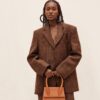 23E213BA003-3072-811_10-scaled-1.jpg Jacquemus Le grand Chiquito Large signature handbag.