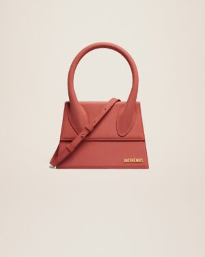 23E213BA003-3088-480_1_main.jpg Jacquemus Le grand Chiquito Large signature handbag