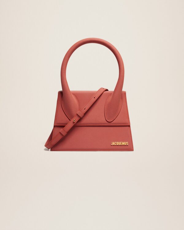 23E213BA003-3088-480_1_main_d7bbc538-883e-4fd6-af9f-8dccf3c959fd.jpg Jacquemus Le grand Chiquito Large signature handbag