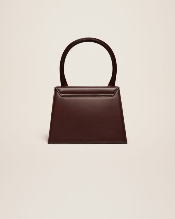 23E213BA003-3100-852_12.jpg Jacquemus Le grand Chiquito Large signature handbag.
