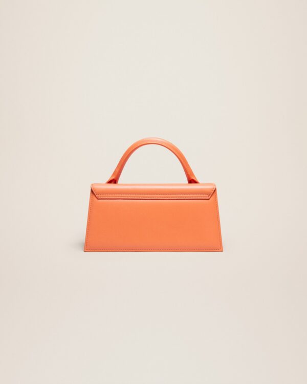 23E213BA004-3060-750_12.jpg Jacquemus Le Chiquito long Long signature handbag.