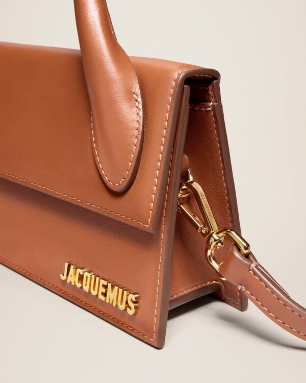 23E213BA004-3072-810_13.jpg Jacquemus Le Chiquito long Long signature handbag.