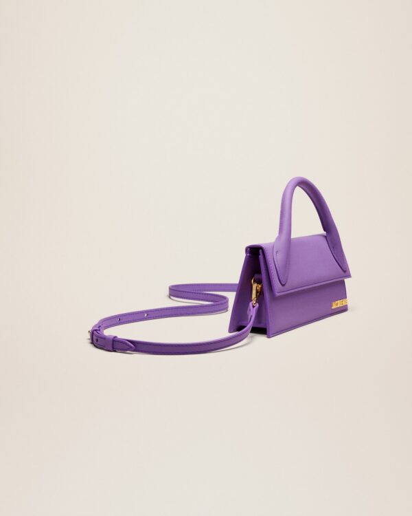 23E213BA004-3088-650_11.jpg Jacquemus Le Chiquito long Long signature handbag. Purple