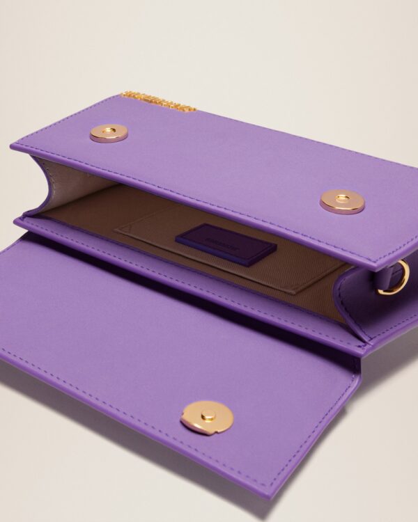 23E213BA004-3088-650_14.jpg Jacquemus Le Chiquito long Long signature handbag. Purple