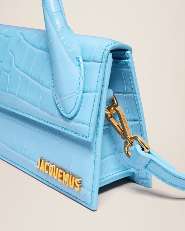 23E213BA004-3101-336_13.jpg Jacquemus Le Chiquito long Long signature handbag.