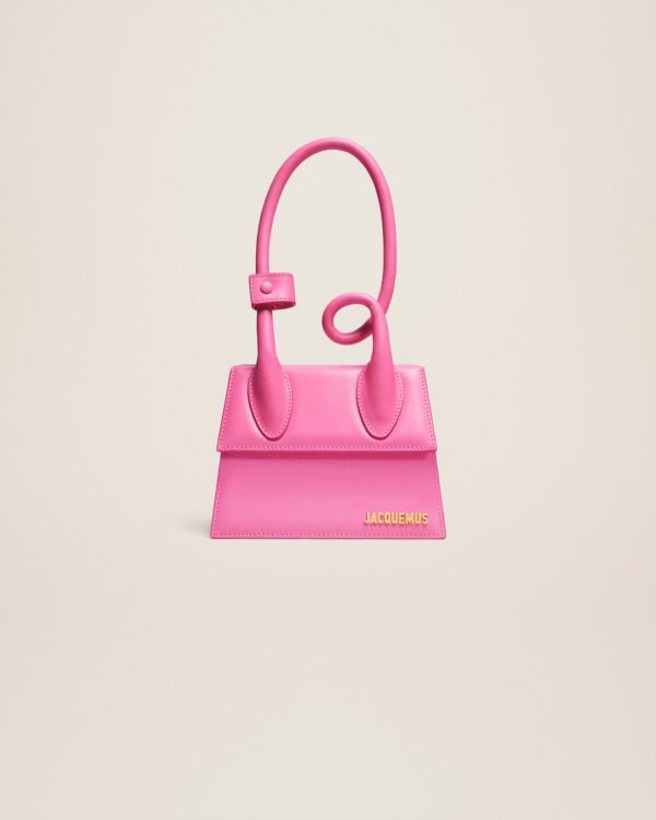 23E213BA005-3060-430_2.jpg Jacquemus Le Chiquito Noeud Coiled handbag.