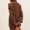23E213BA005-3072-810_10-scaled-1.jpg Jacquemus Le Chiquito Noeud Coiled handbag.