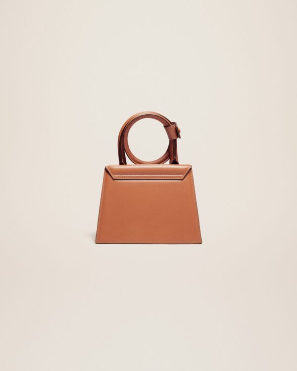 23E213BA005-3072-810_12.jpg Jacquemus Le Chiquito Noeud Coiled handbag.