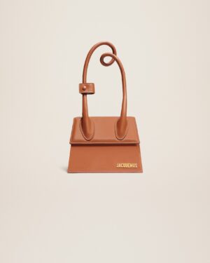 23E213BA005-3072-810_1_main.jpg Jacquemus Le Chiquito Noeud Coiled handbag.
