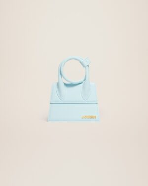 23E213BA005-3088-310_1_main.jpg Jacquemus Le Chiquito Noeud Coiled handbag.