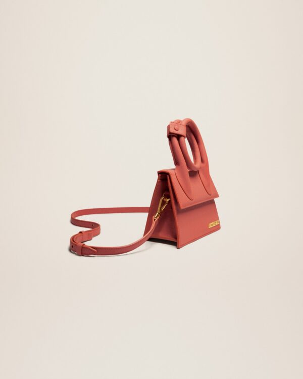 23E213BA005-3088-480_11.jpg Jacquemus Le Chiquito Noeud Coiled handbag.