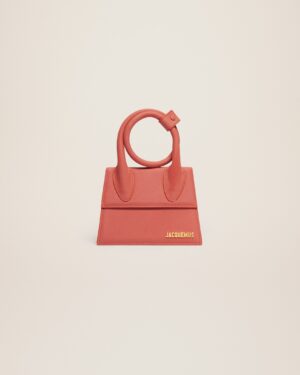 23E213BA005-3088-480_1_main.jpg Jacquemus Le Chiquito Noeud Coiled handbag.