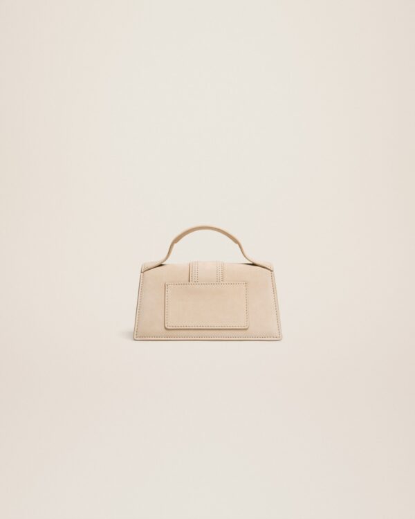 23E213BA006-3066-180_12.jpg Jacquemus Le Bambino Mini flap bag.