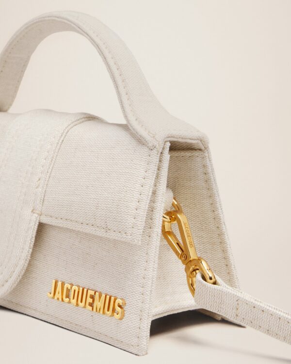 23E213BA006-3071-140_13.jpg Jacquemus Le Bambino Mini flap bag.