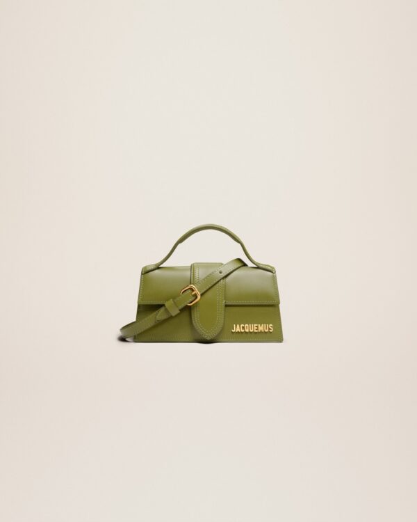 23E213BA006-3100-560_1_main.jpg Jacquemus Le Bambino Small flap bag.