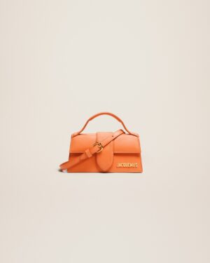 23E213BA006-3100-752_1_main.jpg Jacquemus Le Bambino Small flap bag.