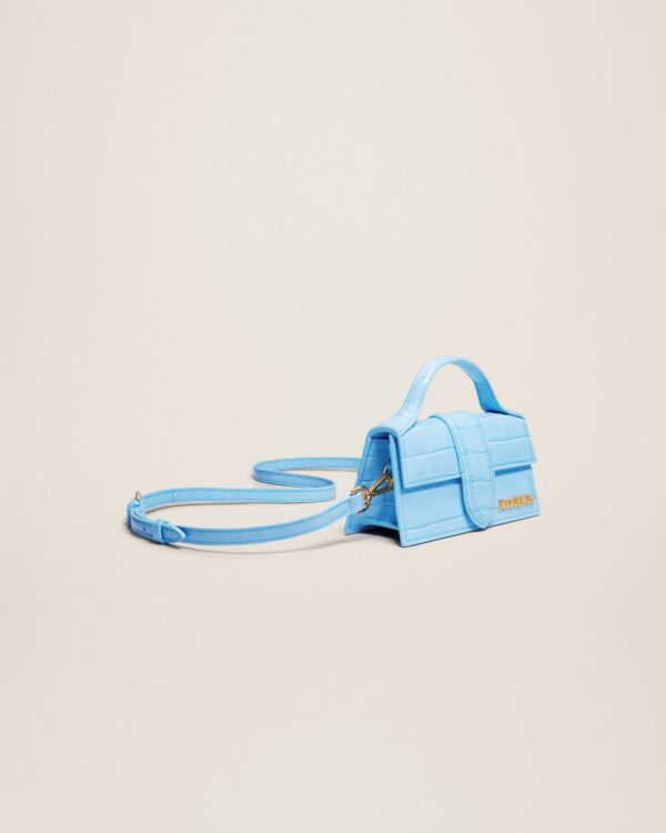 23E213BA006-3101-336_11.jpg Jacquemus Le Bambino Small flap bag.