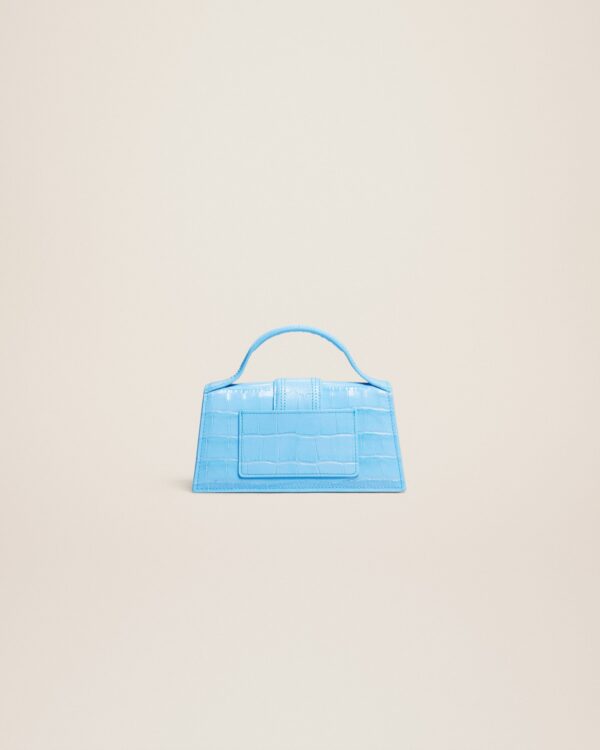 23E213BA006-3101-336_12.jpg Jacquemus Le Bambino Small flap bag.