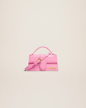 23E213BA006-3101-435_1_main.jpg Jacquemus Le Bambino Small flap bag.