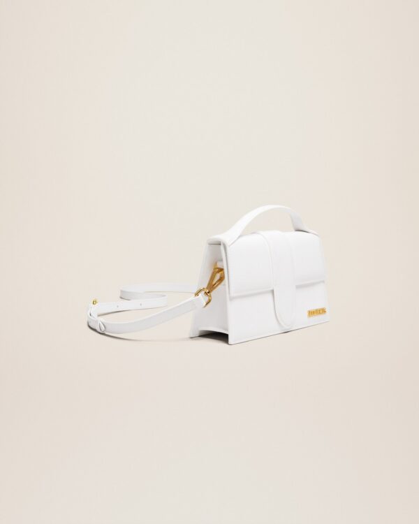 Jacquemus Le grand Bambino  Handbag with adjustable crossbody strap.