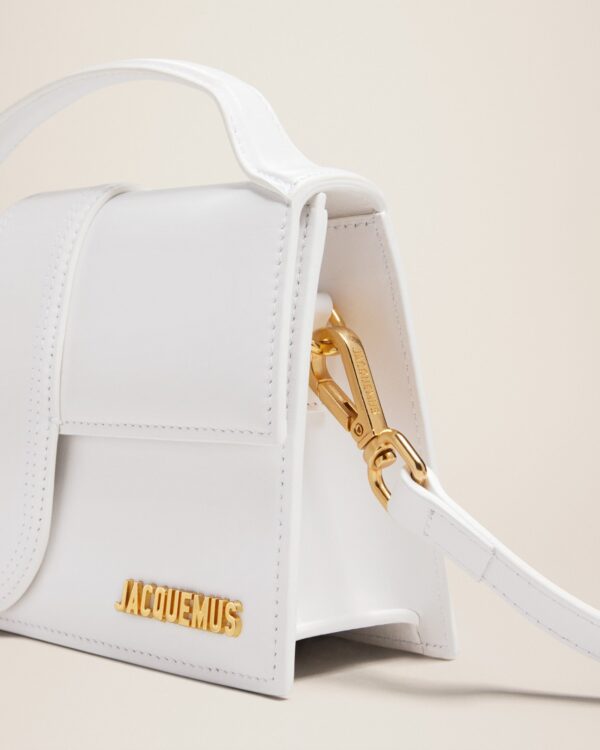 Jacquemus Le grand Bambino  Handbag with adjustable crossbody strap.