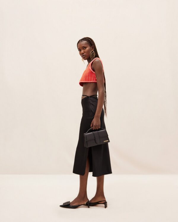 Jacquemus Le grand Bambino  Handbag with adjustable crossbody strap.