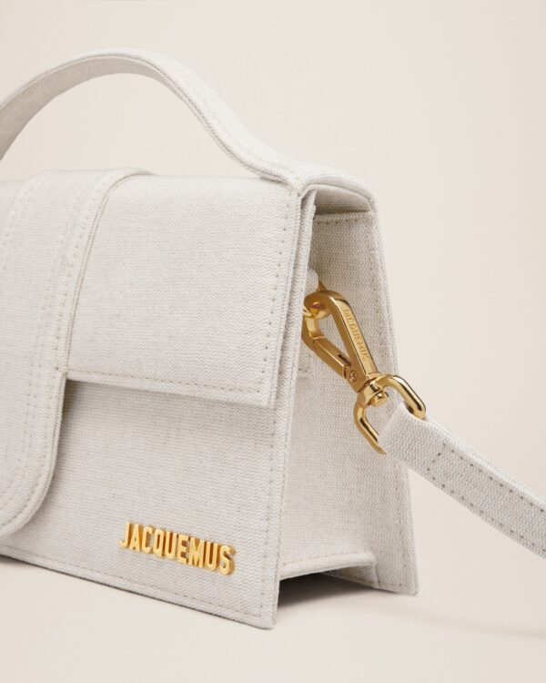 23E213BA007-3071-140_13.jpg Jacquemus Le grand Bambino Crossbody flap bag.