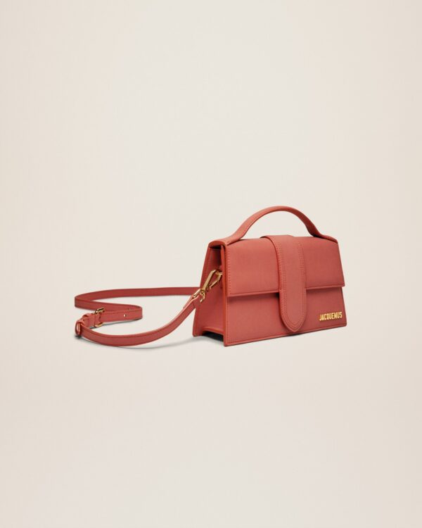 23E213BA007-3088-480_11.jpg Jacquemus Le grand Bambino Crossbody flap bag.