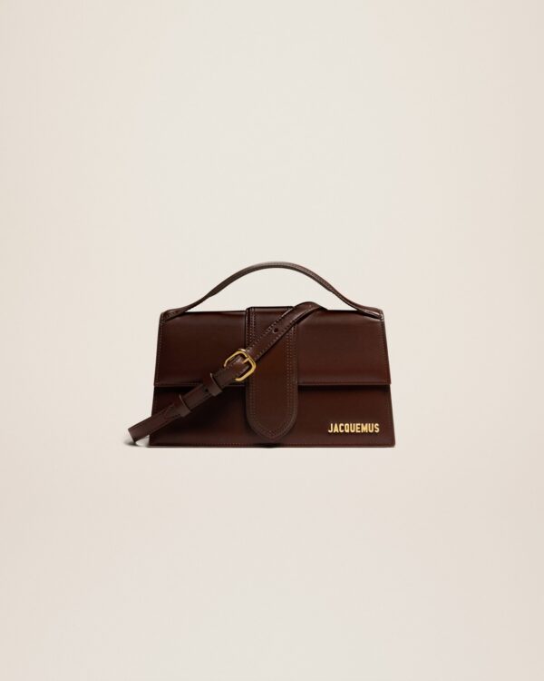 23E213BA007-3100-851_1_main.jpg Jacquemus Le grand Bambino Crossbody flap bag.