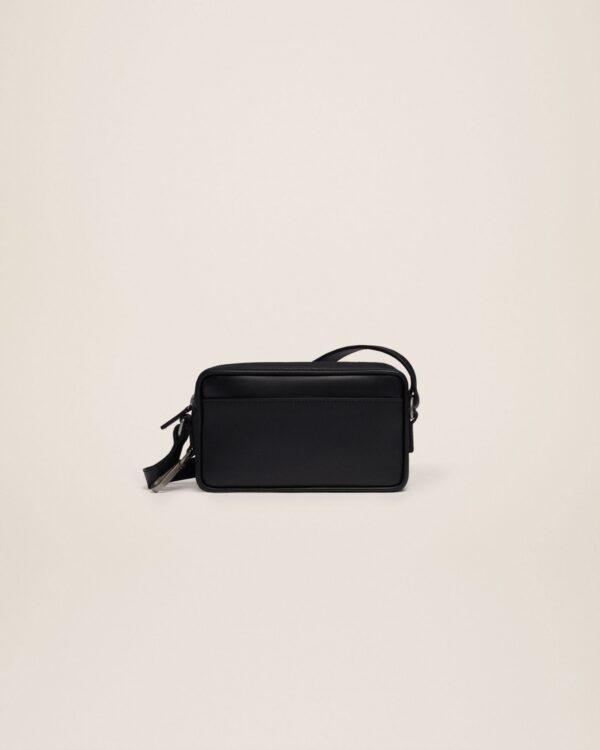 23E213BA102-3060-990_12.jpg Jacquemus Le Baneto Rectangular crossbody bag.